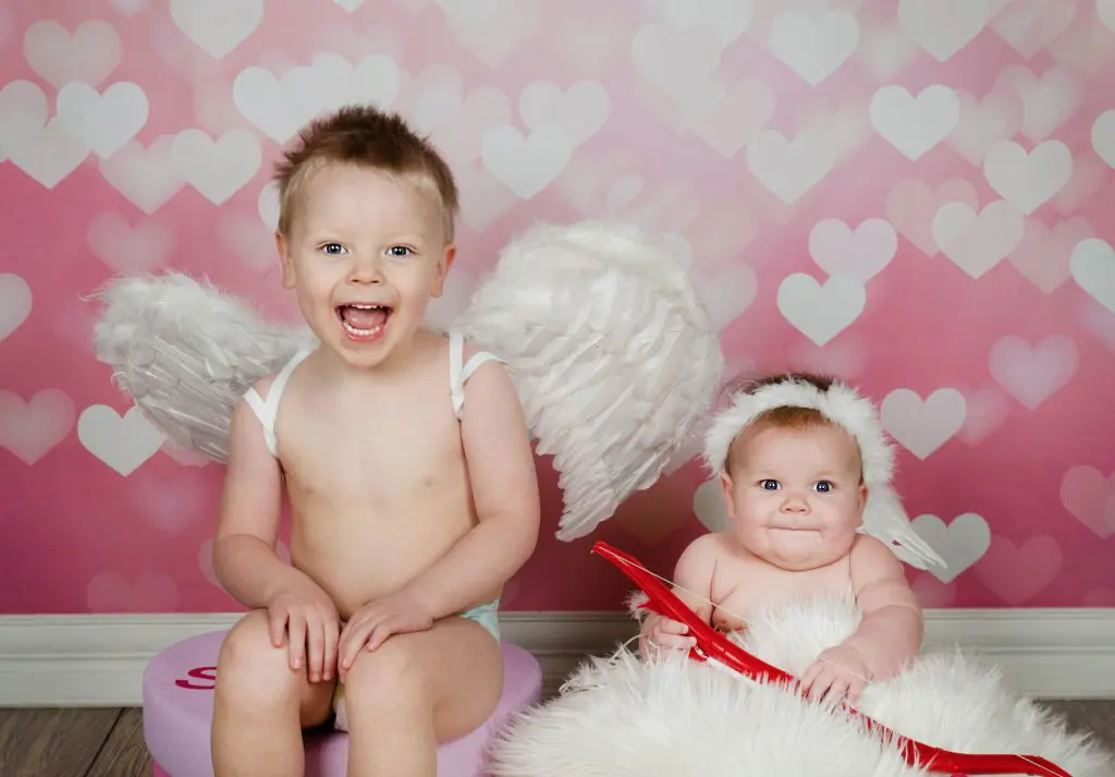 valentinesDaySiblings - Studio Delphianblue